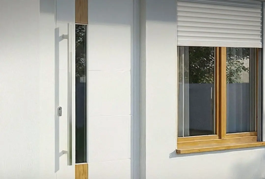Fenêtre et porte d'entrée en aluminium DA-70N de Dako