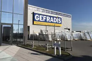 Gefradis, fabricant de menuiseries sur mesure vendues en ligne