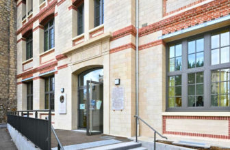 Les menuiseries DAKO équipent l’école primaire Michelet